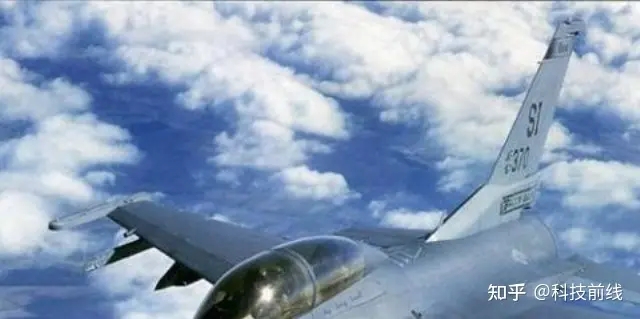 世界航空史上的十大空难—美国退役飞机公司