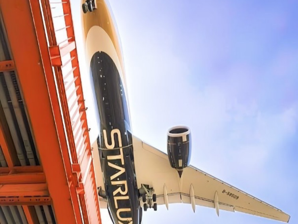 影视中的飞机-美国退役飞机公司